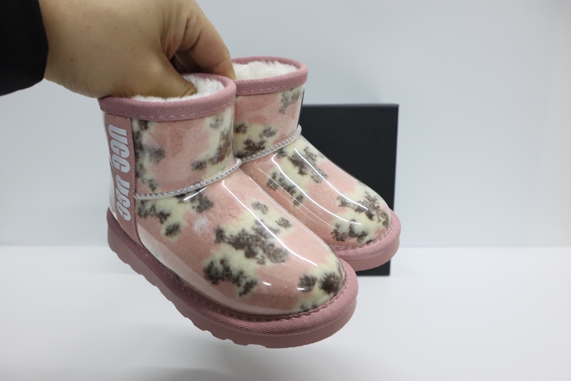 图片[4]-U家新款果冻透明系列儿童亲子雪地靴 尺码：26-37码 进口莱卡面透明材质，防水效果佳👍🏻 内里羊羔毛🐑，保暖又舒适☁️ 橡胶防滑大底，可肆意玩雪啦❄️ 5⃣️个经典配色，时髦又洋气🆒-选品中心