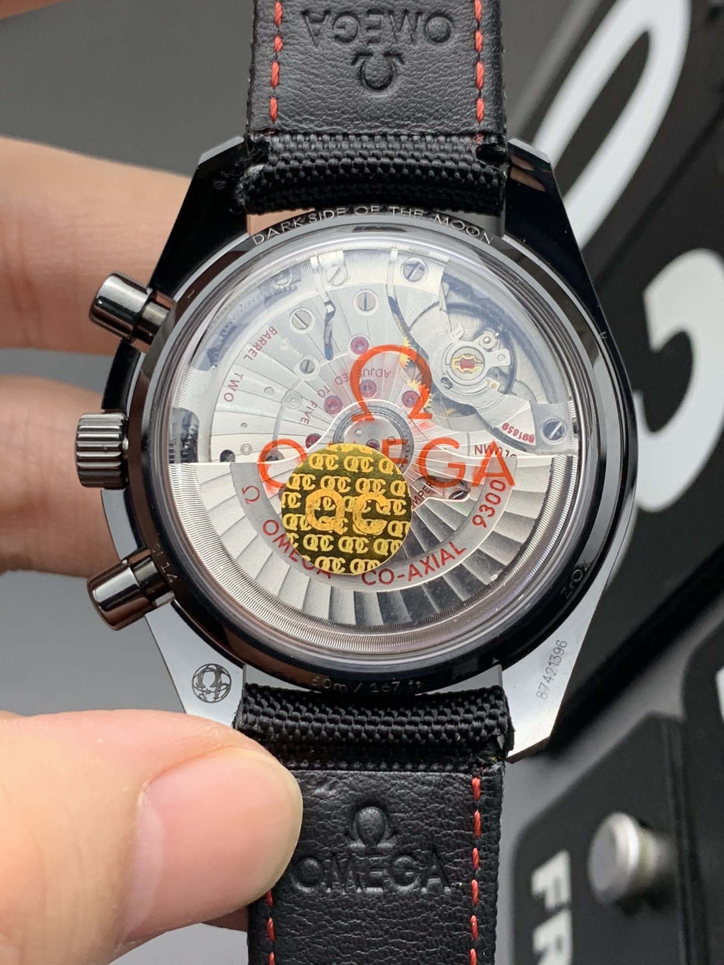 Omega OM 陶瓷超霸