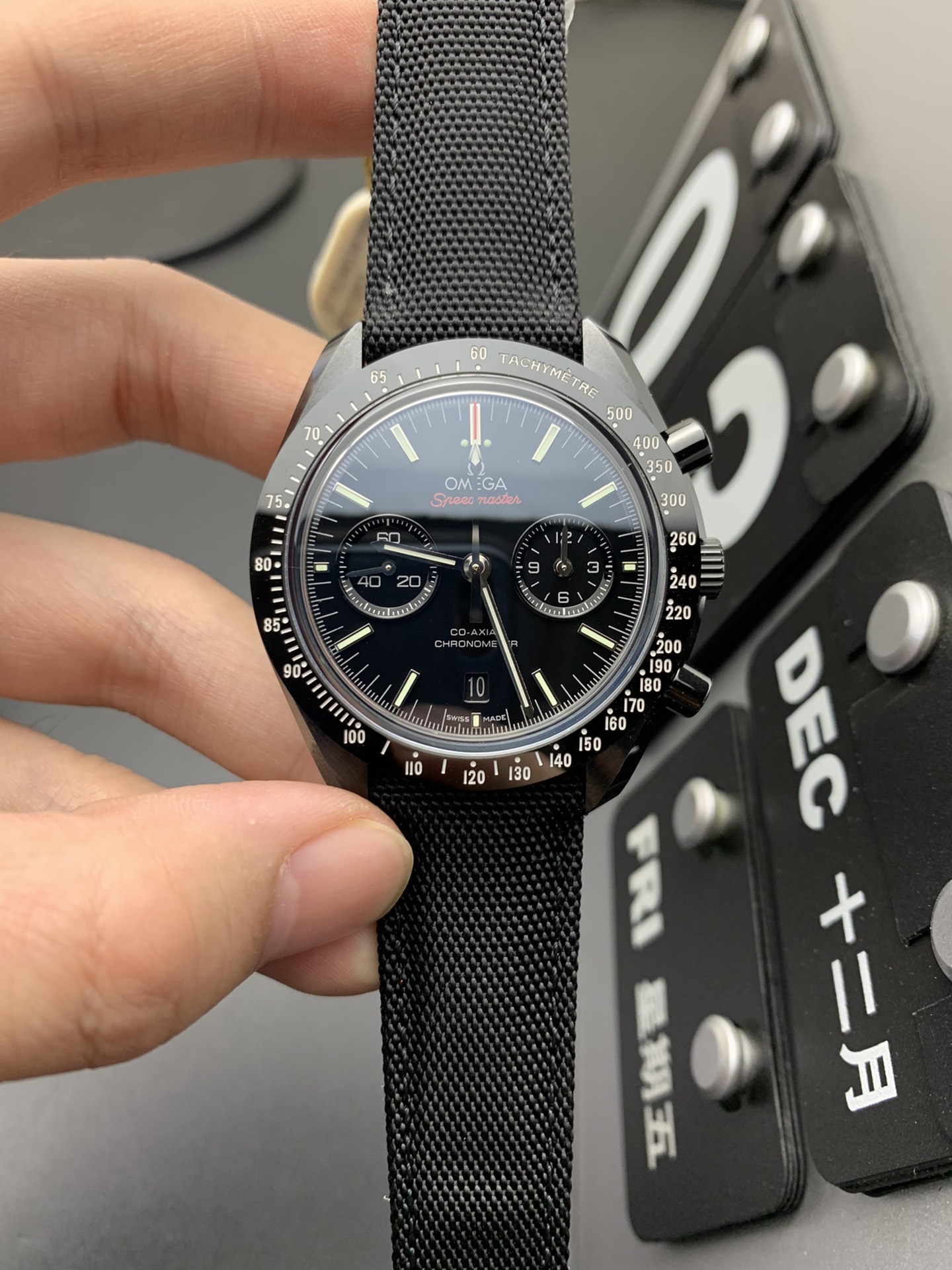 Omega OM 陶瓷超霸