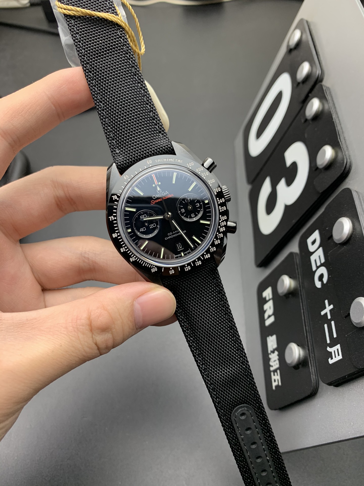 Omega OM 陶瓷超霸
