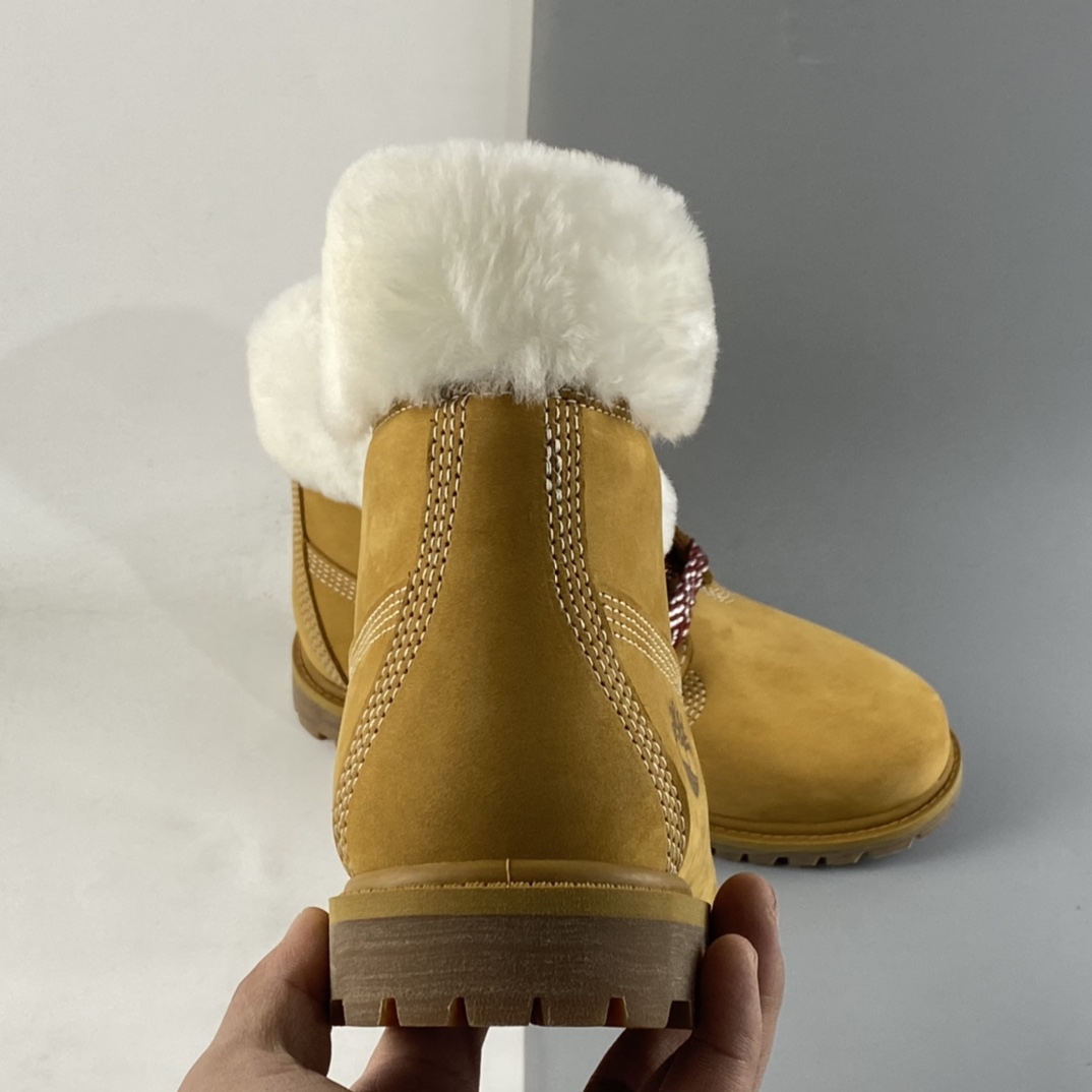 P380  Timberland 续冰淇淋少女风格热卖款再现添柏岚限量款shearling 蝴蝶毛球款