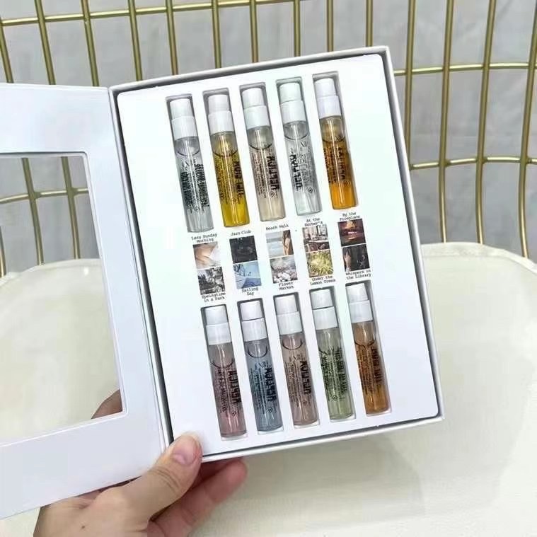 Maison Margiela Replica Miniature Set - 5 x Travel-Sized Perfume Sampler 9 i1638521370 461 7