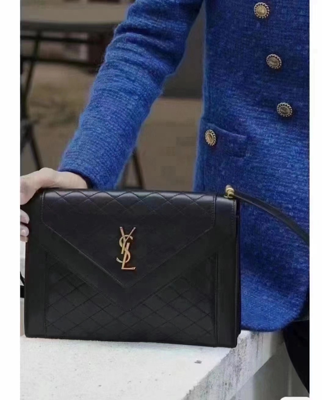 Saint laurent Ysl Gaby绗缝纹路信封斜挎包 668863黑色