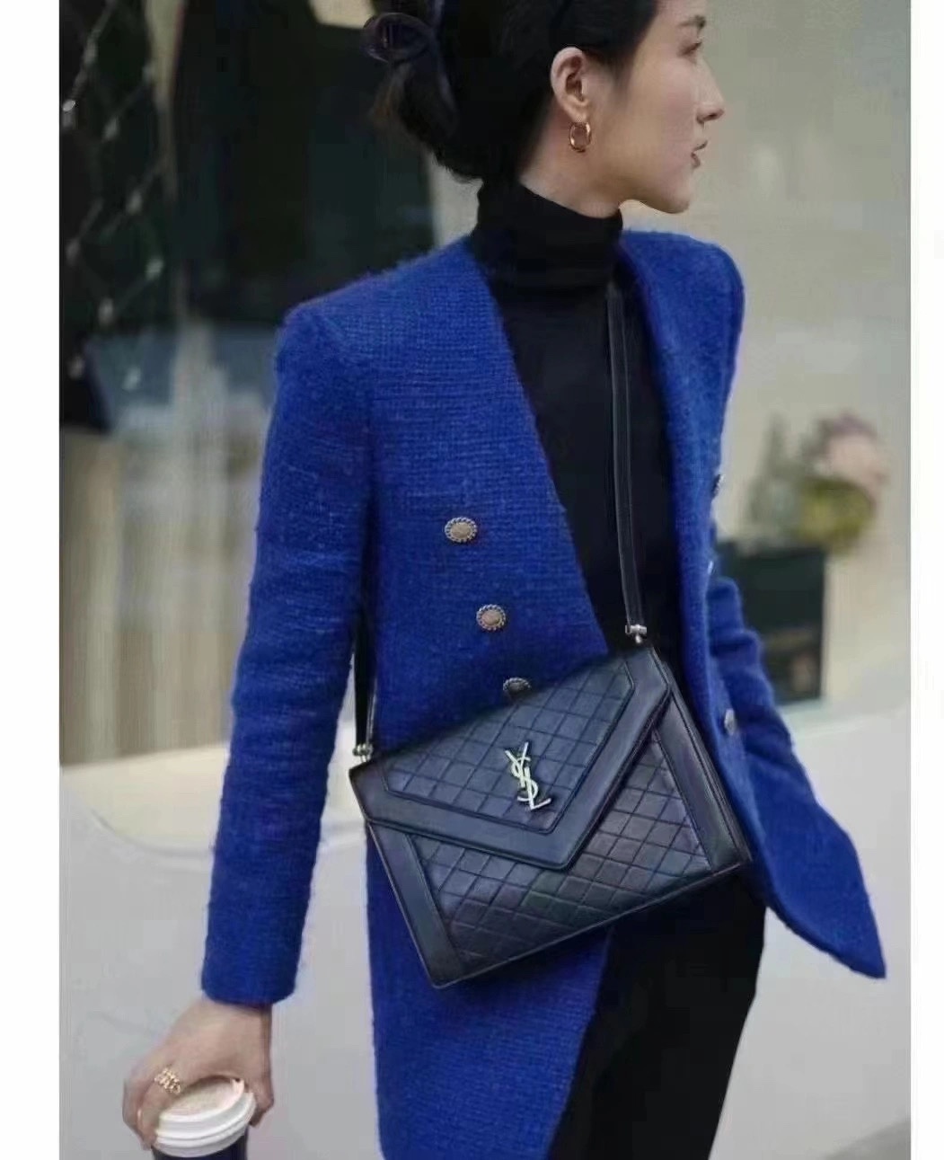 Saint laurent Ysl Gaby绗缝纹路信封斜挎包 668863黑色