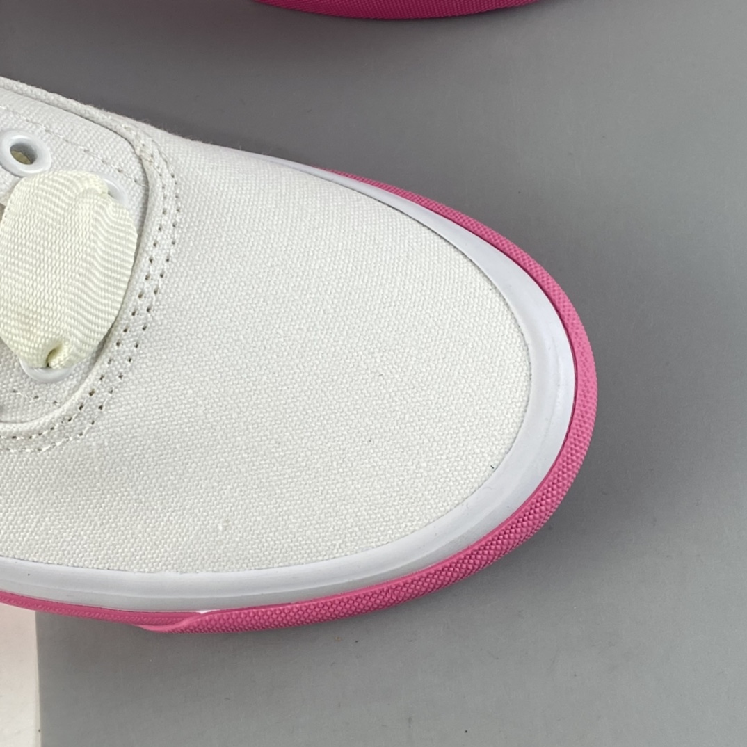 P150  CDGVANS联名款粉白鞋 CDG  GRIL联名款帆布鞋 VN0AZK103XH