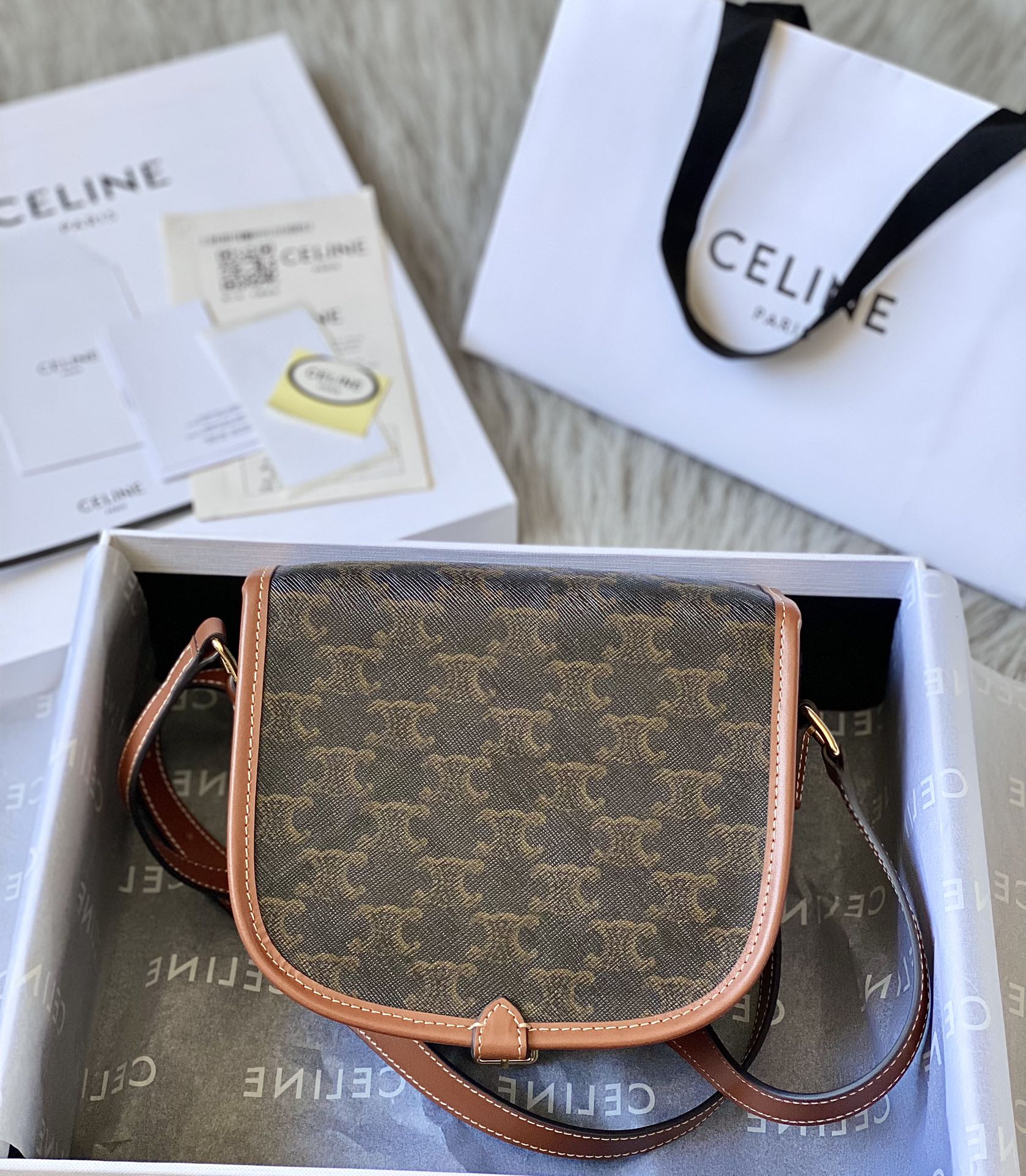 CELINE 2021早春新款马鞍包 191502老花