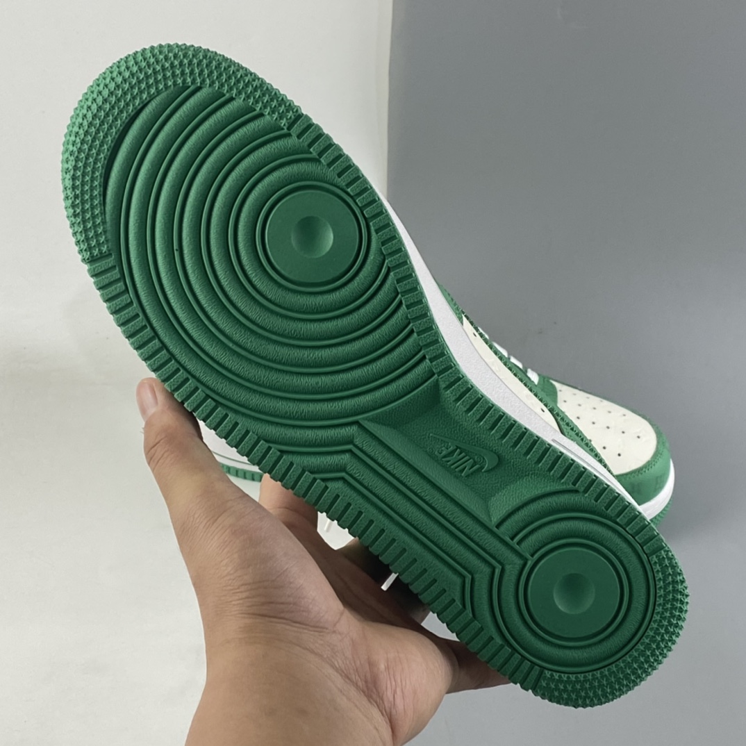 P220  NIKE Air Force 1’07 Low 空军一号皮面低帮休闲板鞋 341524-002