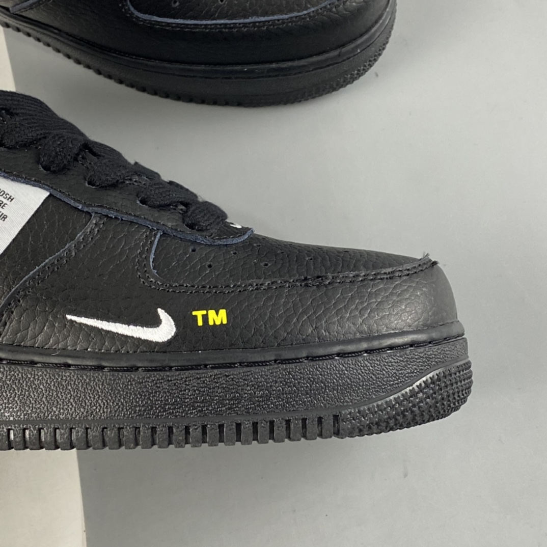 P130  NIKE Air Force 1 Low 黑白简版OW字母 AJ7747-001