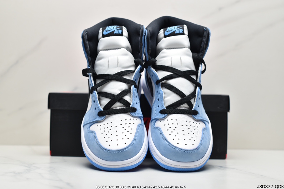 200  Air Jordan 1 High OG ”Bred Patent” 高帮 漆皮黑红 555088-140