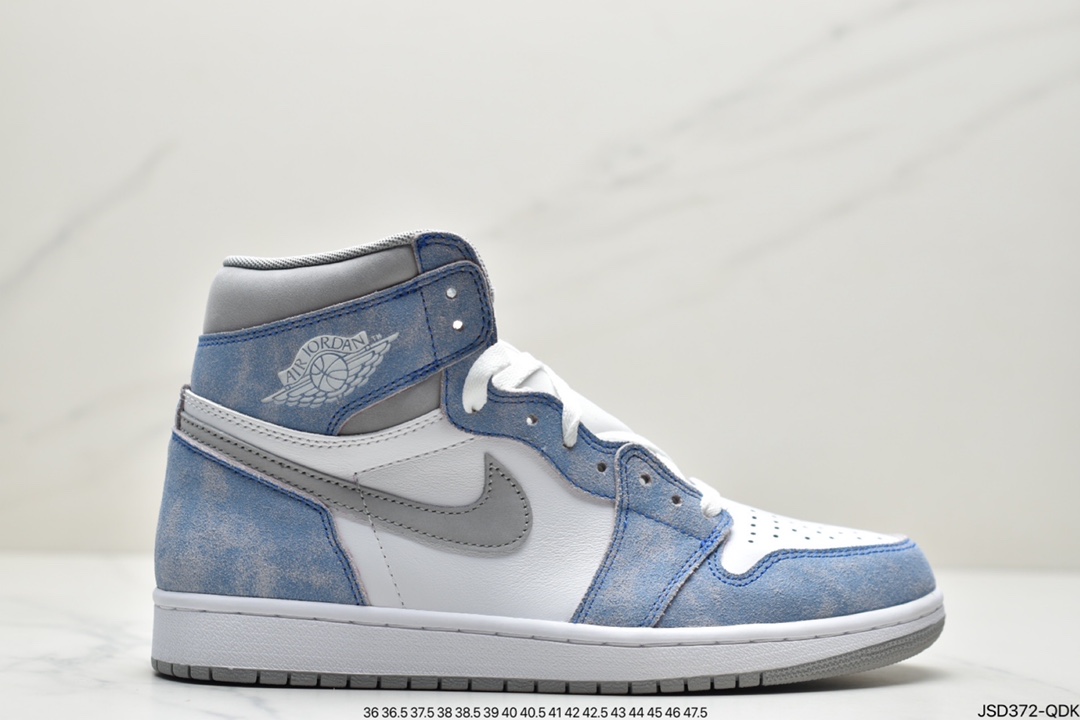 200  Air Jordan 1 High OG ”Bred Patent” 高帮 555088-140