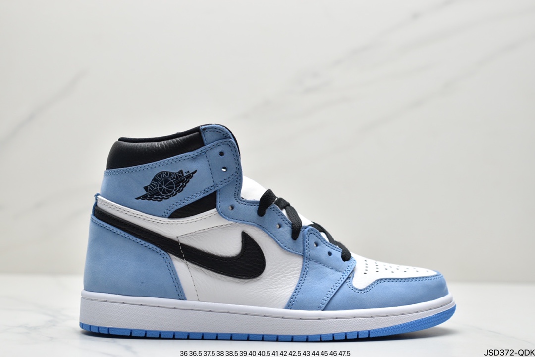 200  Air Jordan 1 High OG ”Bred Patent” 高帮 555088-140