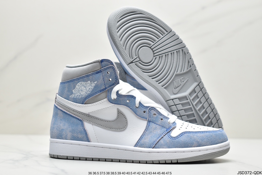 200  Air Jordan 1 High OG ”Bred Patent” 高帮 555088-140