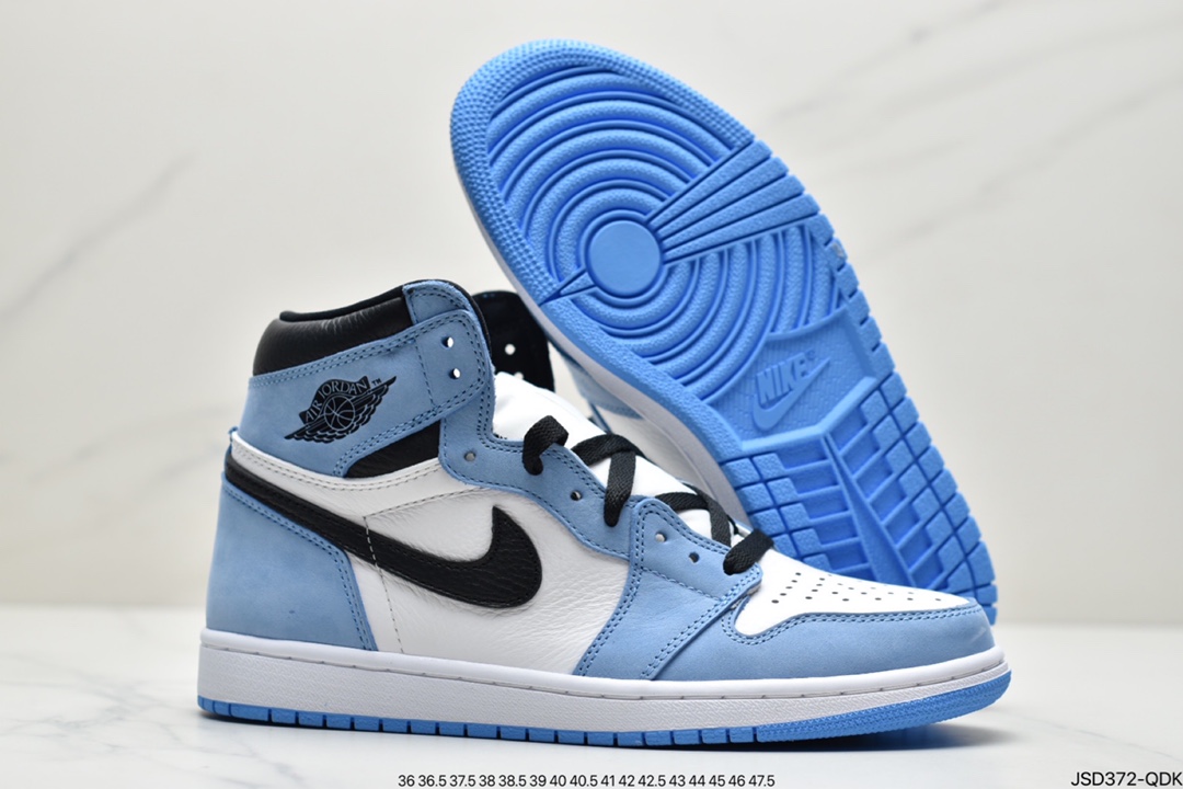 200  Air Jordan 1 High OG ”Bred Patent” 高帮 555088-140