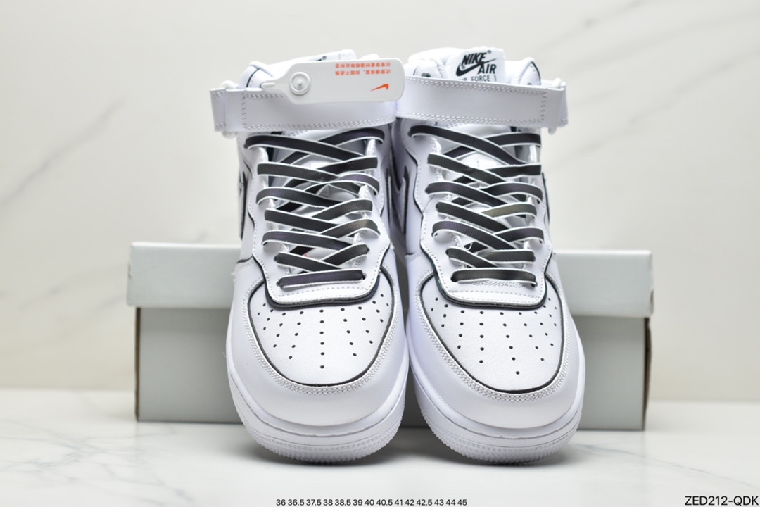 260 耐克NIke Air Force 1 ’07 Mid白炫彩“夜魔侠”空军一号中帮运动休闲板鞋 368732-810