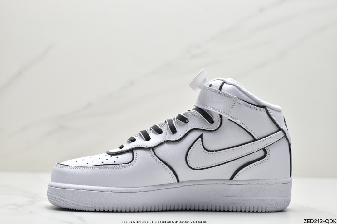 260 耐克NIke Air Force 1 ’07 Mid白炫彩“夜魔侠”空军一号中帮运动休闲板鞋 368732-810