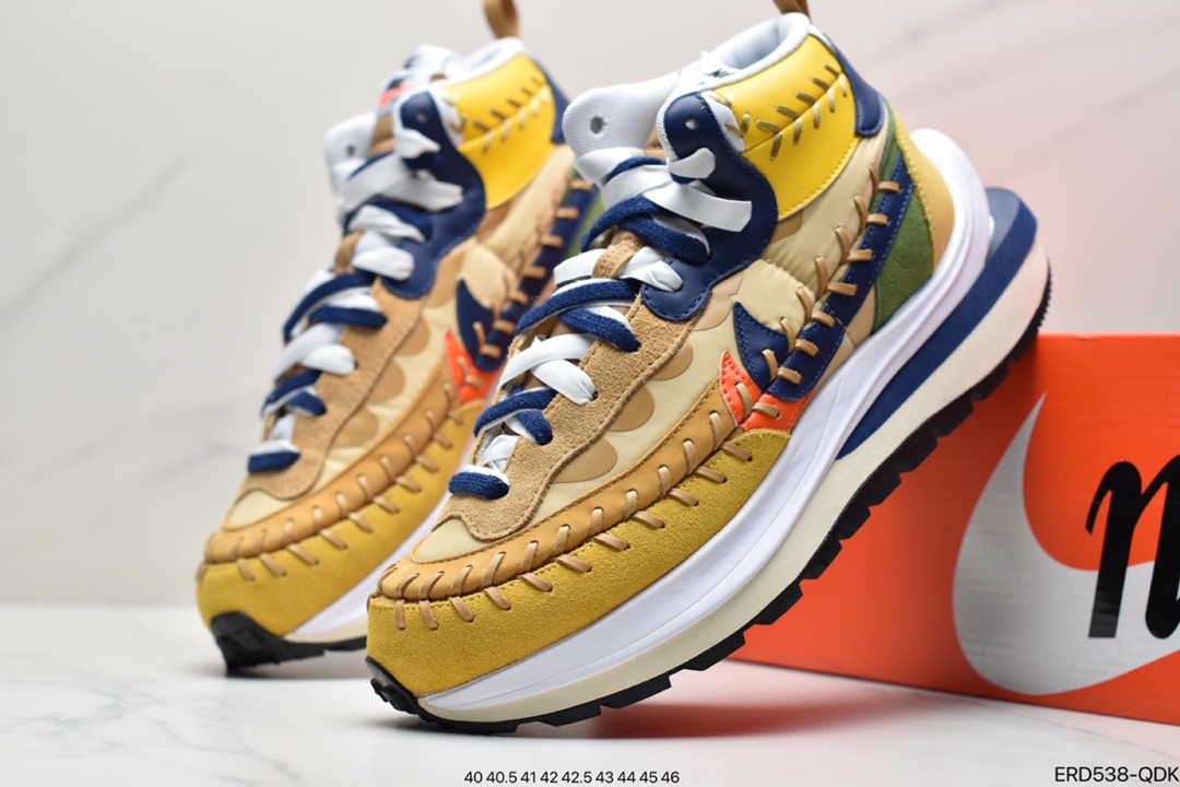 440 Jean Paul Gaultier x sacai x NIKE VaporWaffle ”Multi-Color” 三方联名合作款经典华夫缝合中帮跑鞋 DH9186-001 5 41 42 42.5 43 44 44.5 45 46 ID：ERD538-QDK