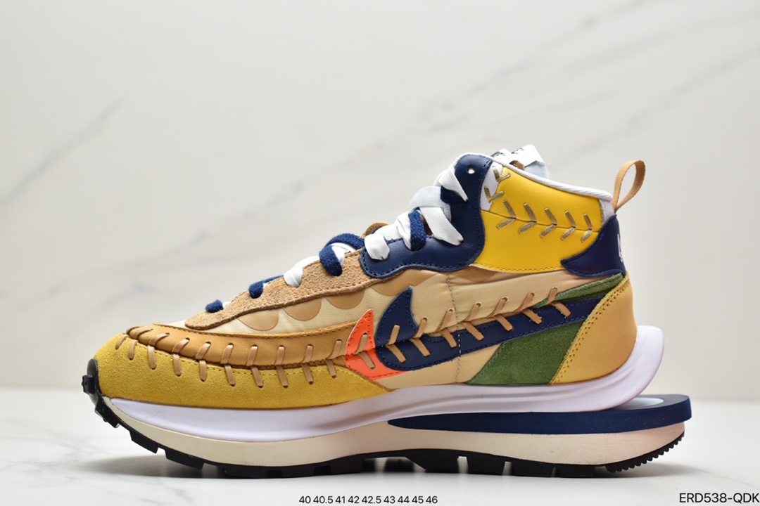 440 Jean Paul Gaultier x sacai x NIKE VaporWaffle ”Multi-Color” 三方联名合作款经典华夫缝合中帮跑鞋 DH9186-001 5 41 42 42.5 43 44 44.5 45 46 ID：ERD538-QDK