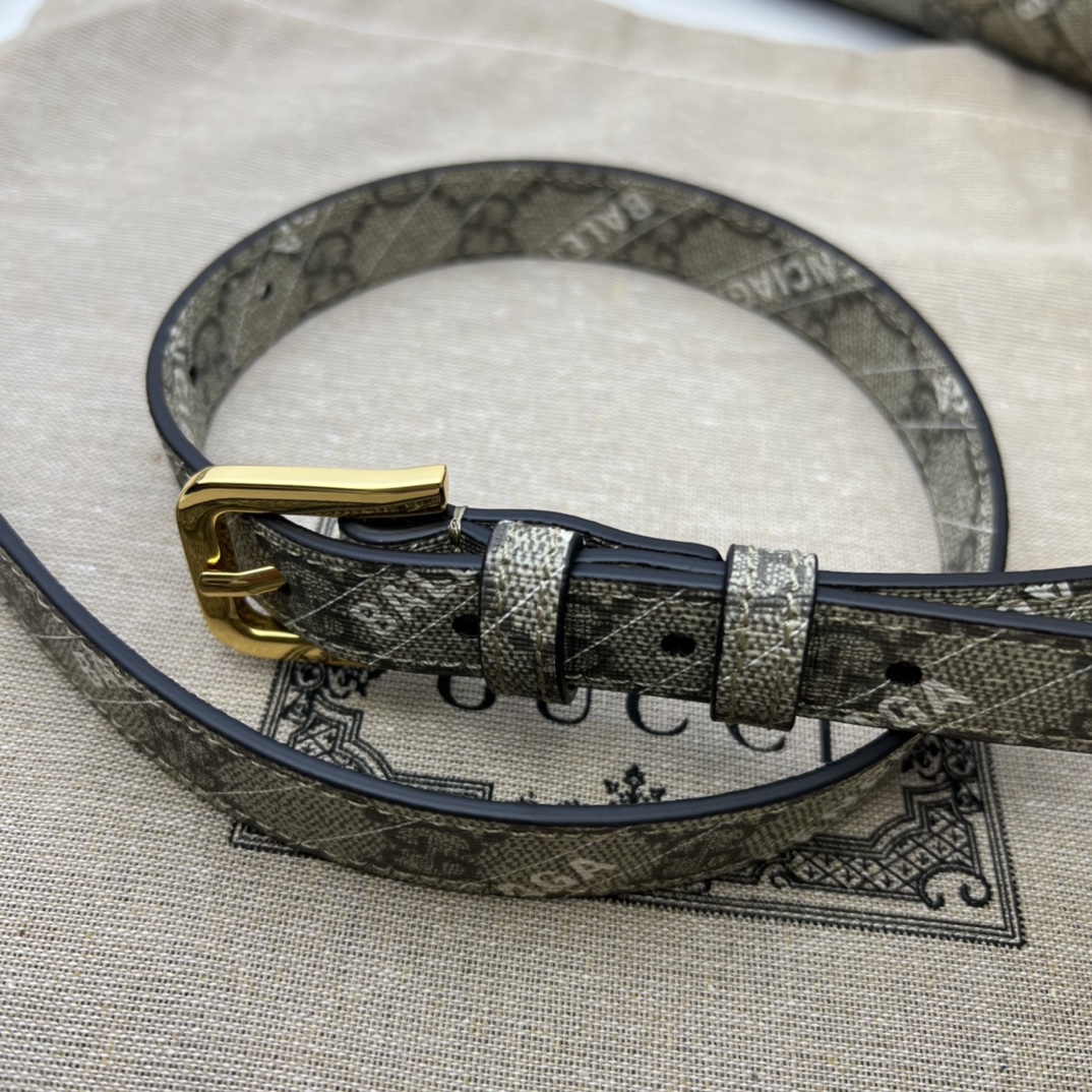 GUCCI古驰The Hacker Project系列马衔扣1955迷你手袋658574