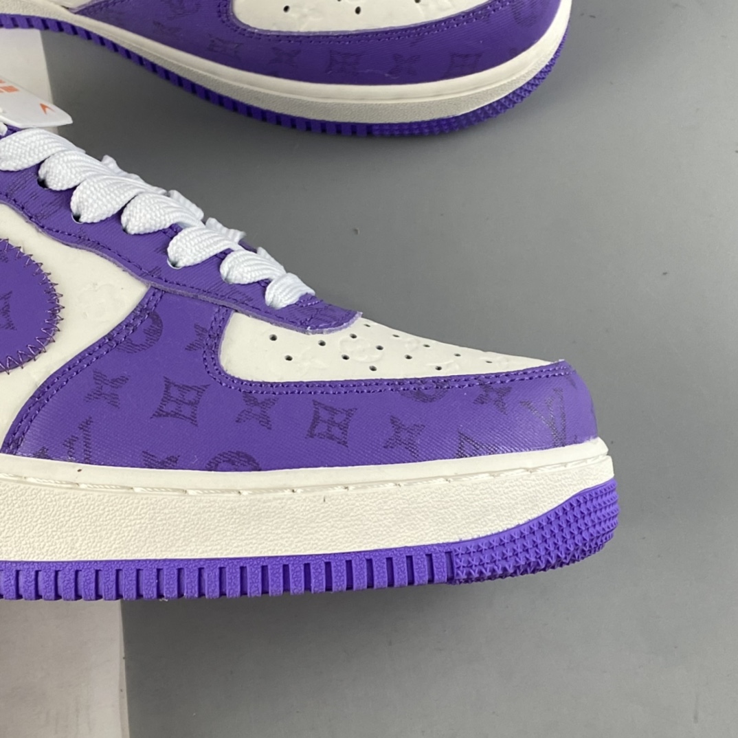 P220  NIKE Air Force 1’07 Low 驴牌印花 空军一号皮面低帮休闲板鞋DM0970-100