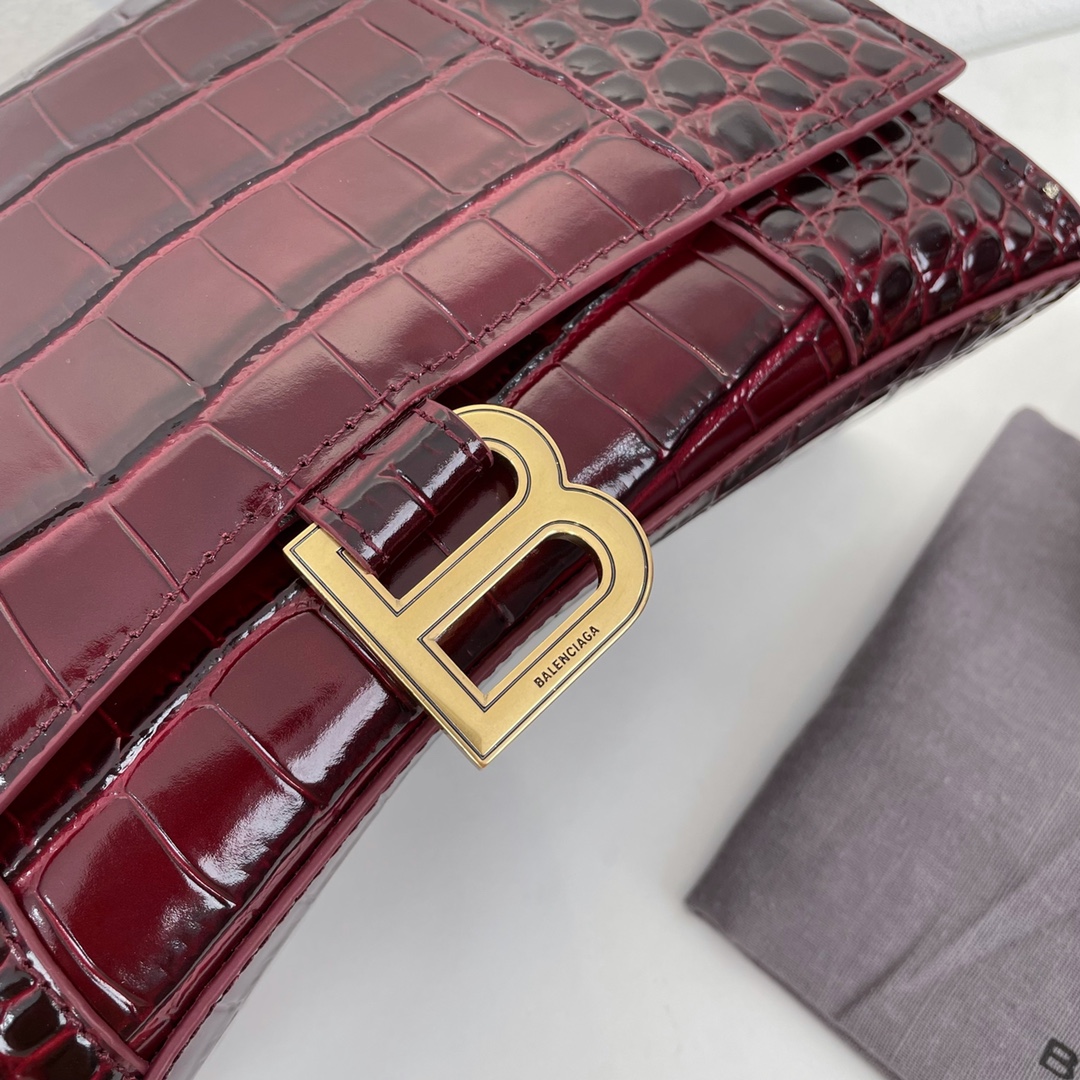 巴黎世家BalenciagaHourglass沙漏包S号2️3️cm高级时尚的酒红色鳄鱼纹进口原单小牛皮
