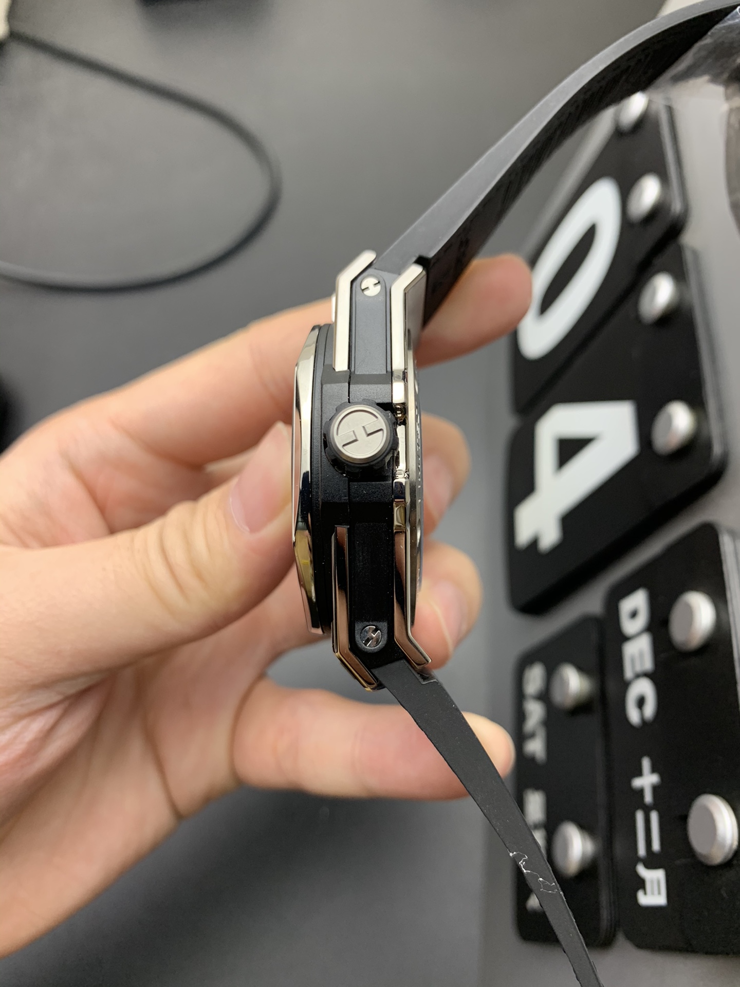 Hublot HB 钛蓝刺青