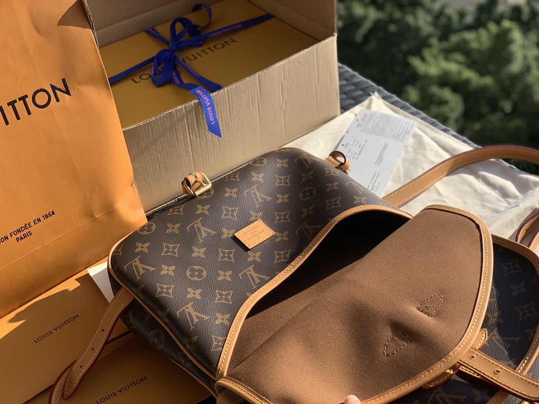 🌼 m40710尺寸28 x 11 x 20cm高端控看过来！原厂渠道！不可多得的好物！绝版的款式都知道