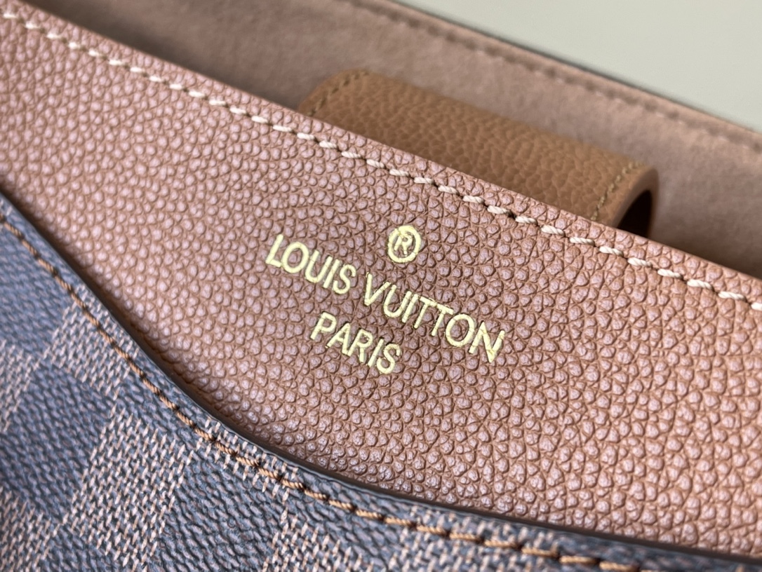 Louis Vuitton Haute Couture Classic Luxury Handbag Shoulder Crossbody 6
