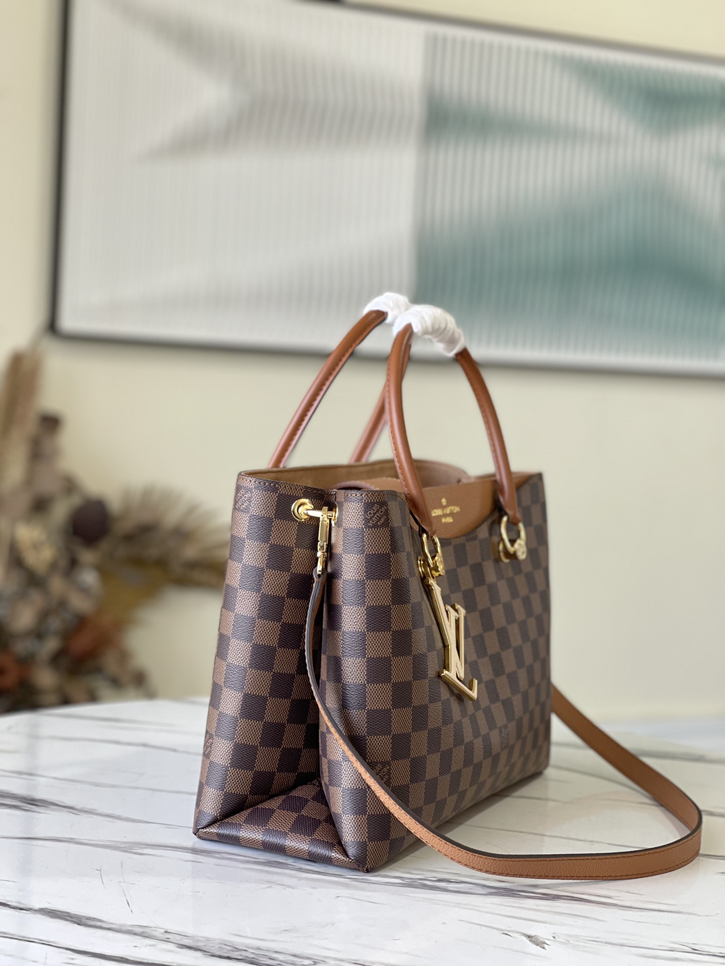 Louis Vuitton Haute Couture Classic Luxury Handbag Shoulder Crossbody 2