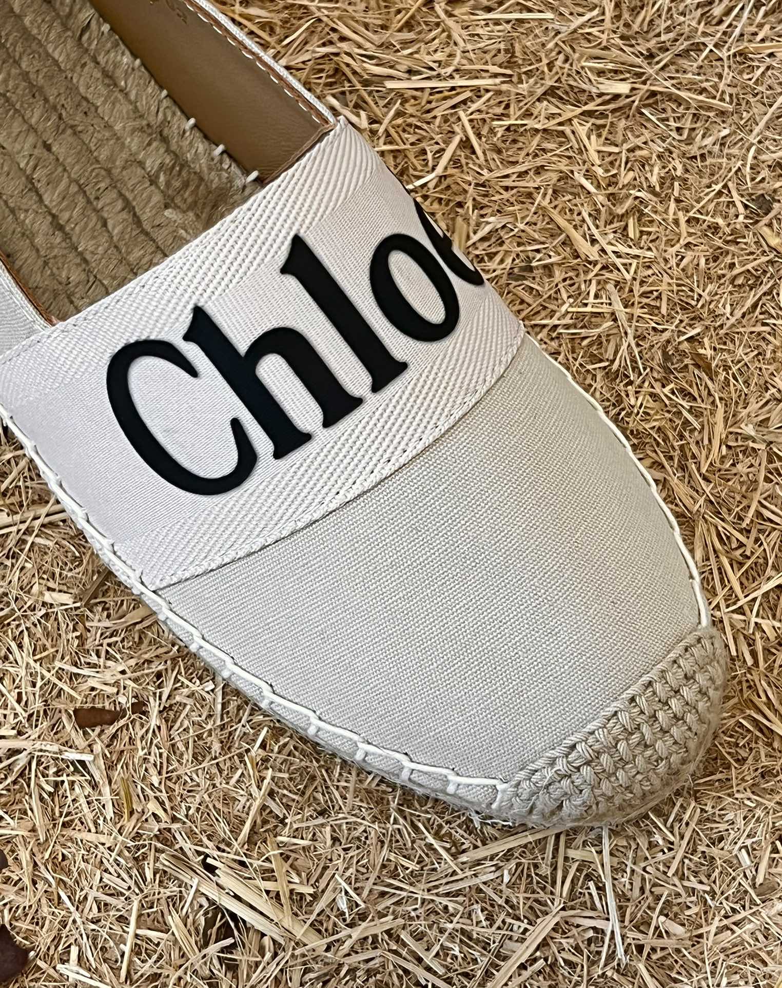 Chloé Isla Logo-Embroidered Espadrilles – Eggshell