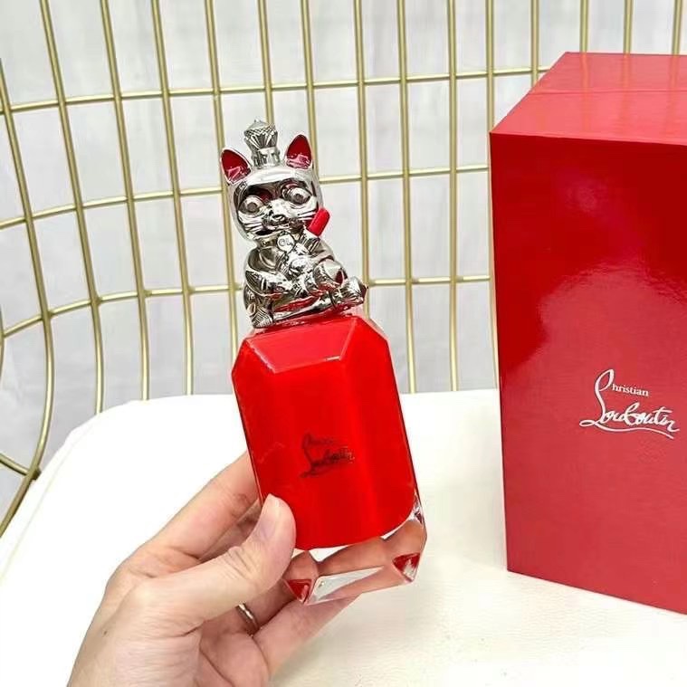 Christian Louboutin Loubidoo Eau de Parfum - 90ml - Strawberry Rose Cedar 5 i1638619317 4223 3