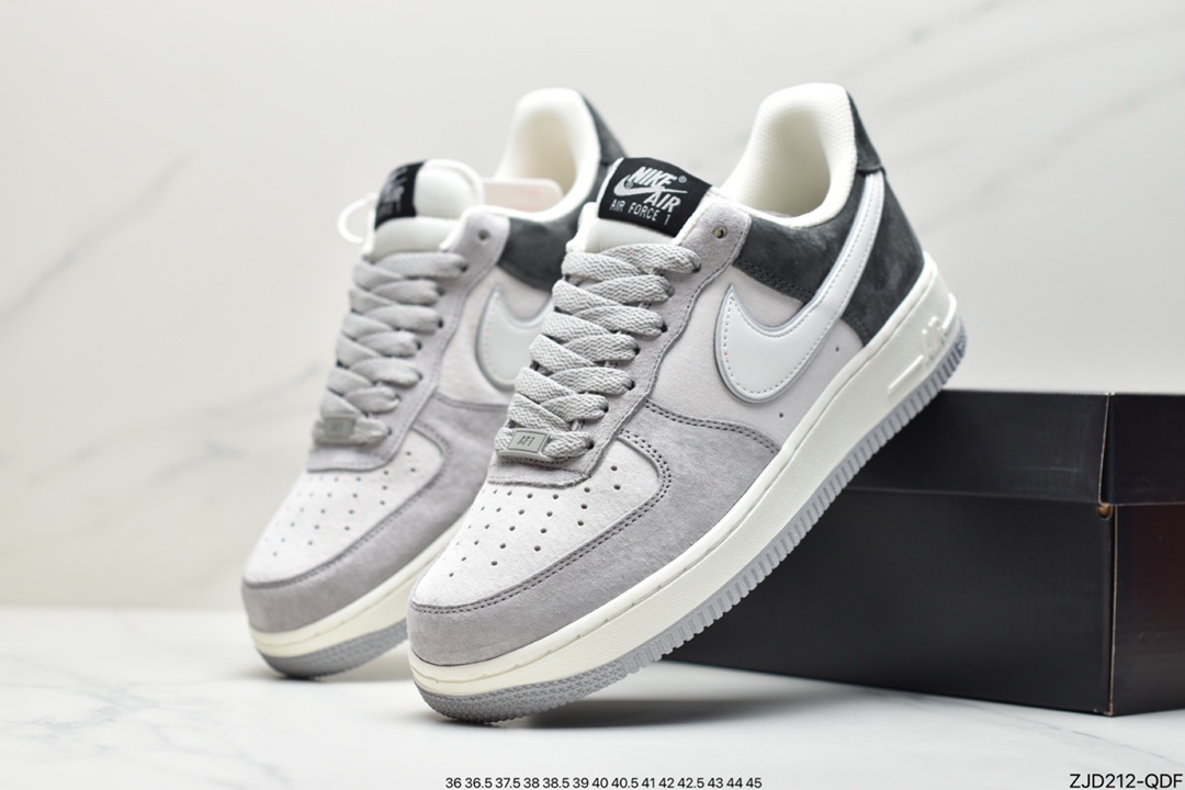 240 耐克Nike Air Force 1 Low  空军一号低帮百搭休闲运动板鞋DW0831