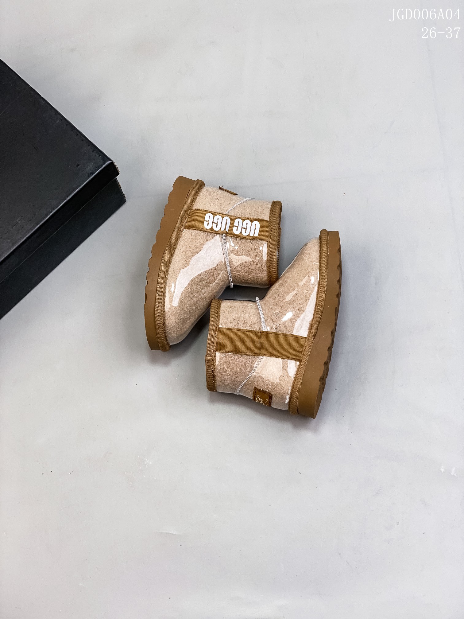 图片[8]-🍒UGG 2021爆版周冬雨同款果冻鞋明星同款秋冬新款加绒潮流棉鞋糖果透明儿童雪地靴短筒防水防滑保暖厚底一脚蹬童鞋亲了鞋 🍎材料：进口莱卡面+织带+内里羊羔毛+内里混纺羊毛+橡胶防滑底 颜色：米色，奶茶色，粉色，黑色，豹纹色 号码：26-37码-选品中心