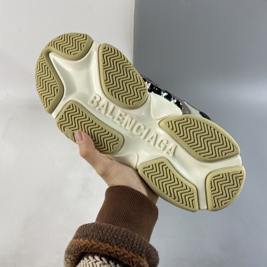 P480  Gucci x Balenciaga Triple S Clear Sole Sneaker”The Hacker Project”巴黎世家时装复古厚底增高百搭休闲运动姥爷球鞋“GG乌木棕绿黄黑”681067 UMO20 9766