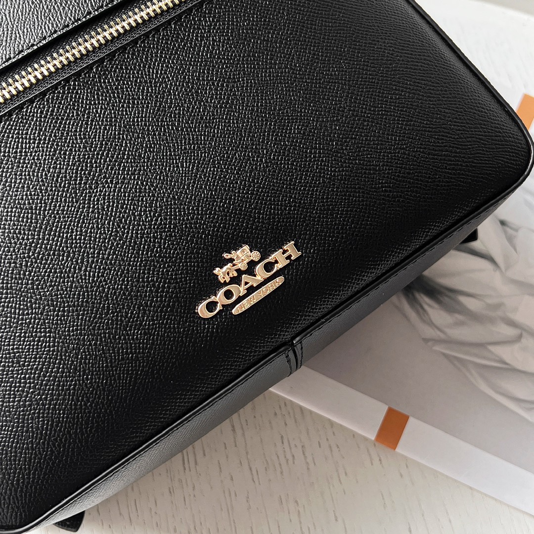 Coach COACH 蔻驰女包 Jordyn系列 女士双肩包背包书包电脑包 F76622 拉链背包 尺寸26