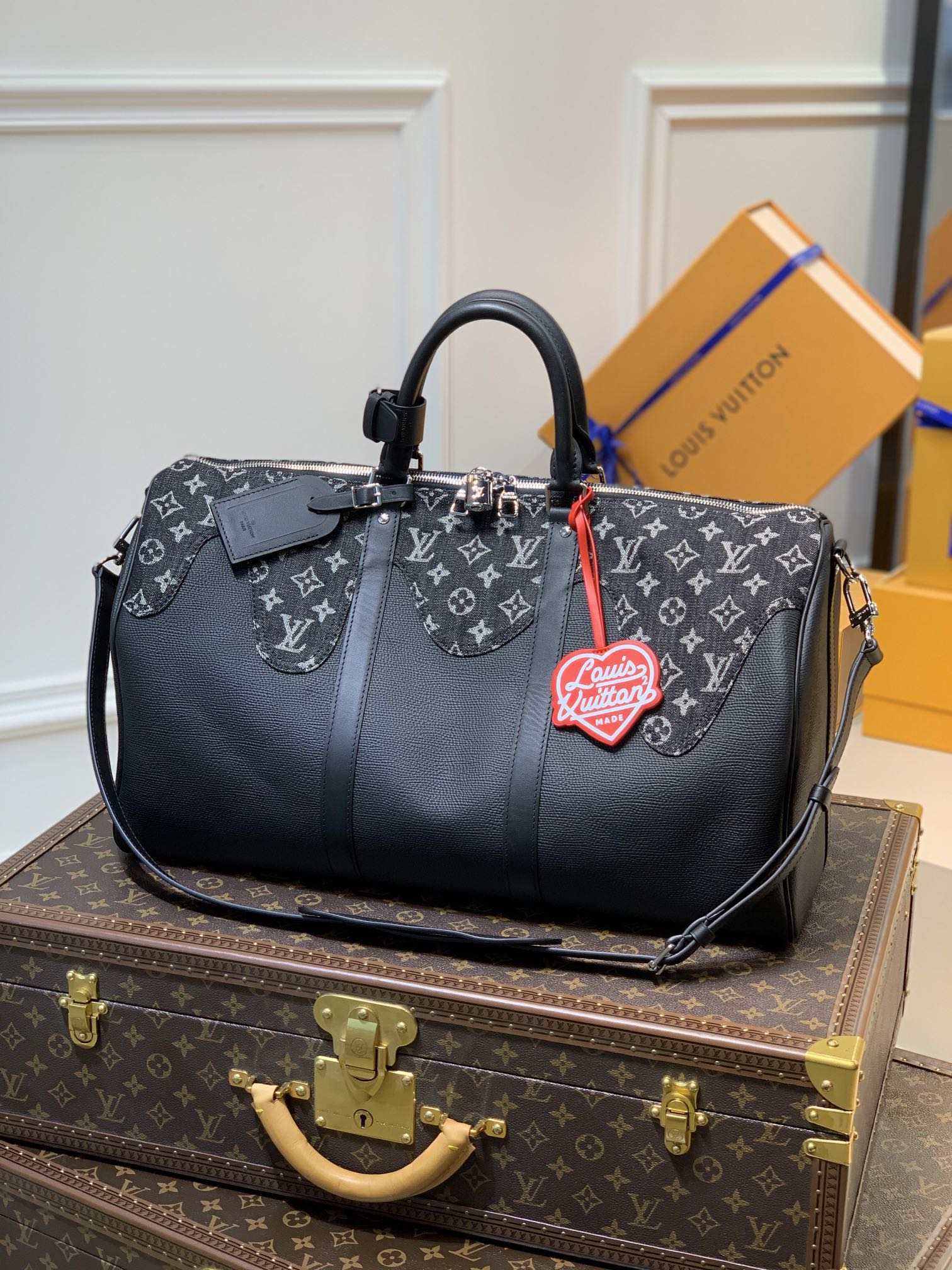 Louis Vuitton LV Keepall Travel Bags Buy Best High-Quality
 Black Taurillon Cowhide Denim Spring Collection M45975