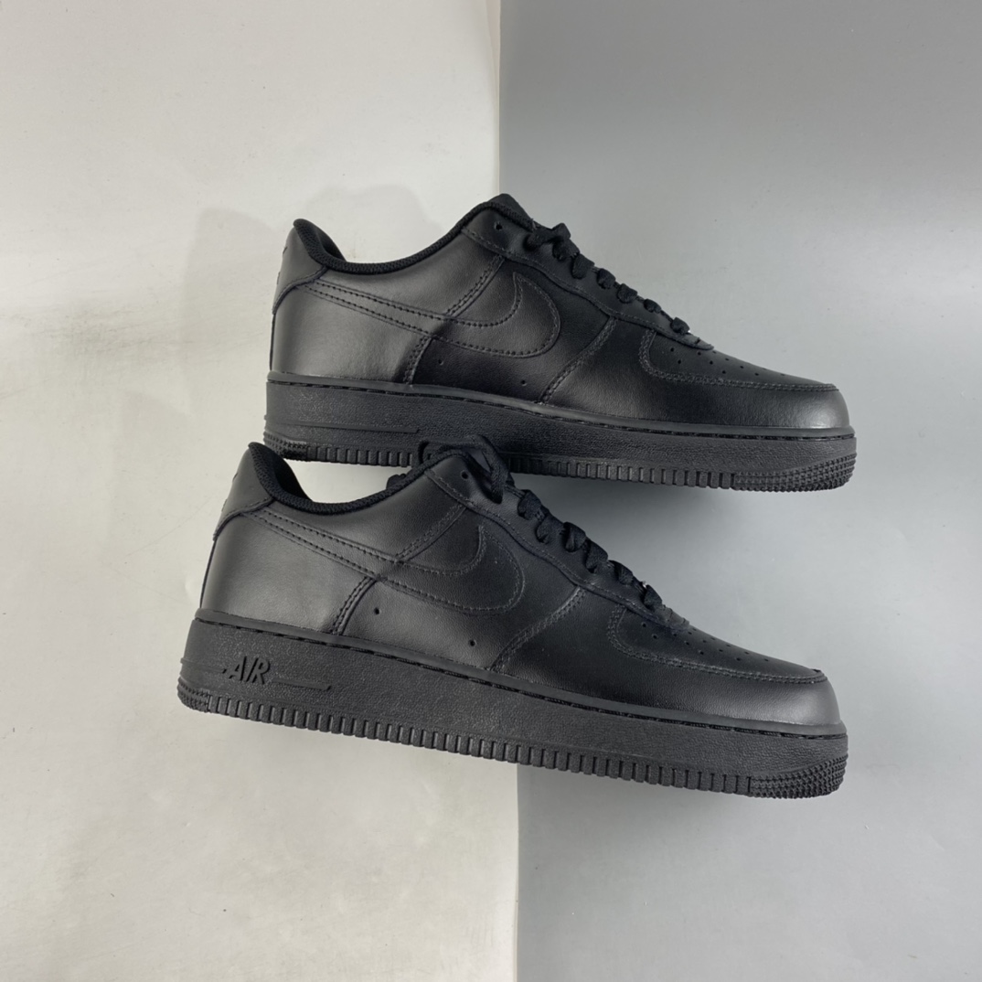 P160  NIKE Air Force 1 Low ’07 空军一号纯黑低帮经典板鞋 CW2288-001