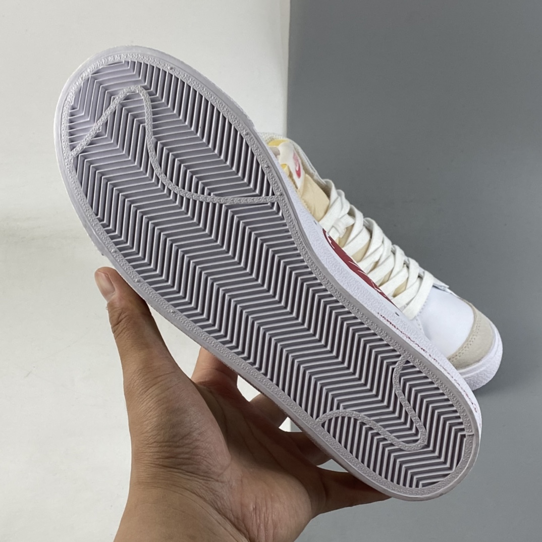 P160  NIKE Blazer Mid ’77 Vintage 开拓者“涂鸦勾”复古高帮休闲板鞋 CW7580-100