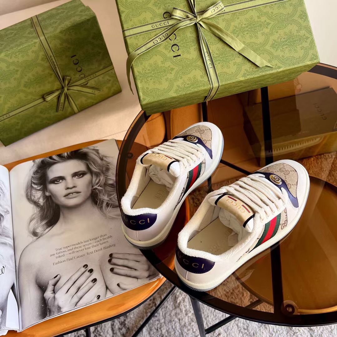 de fábrica Gucci. zapatos sucios gris y azul tela doble G cincha roja y azul ribete de cuero gris et