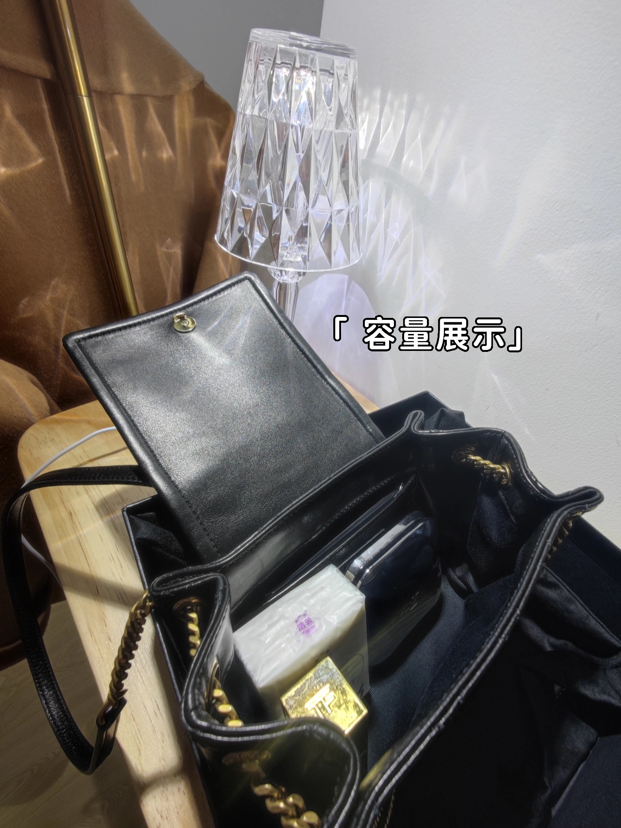 YSL 𝐌𝐢𝐧𝐢 𝐍𝐨𝐥𝐢𝐭𝐚 复古翻盖包 672738黑色