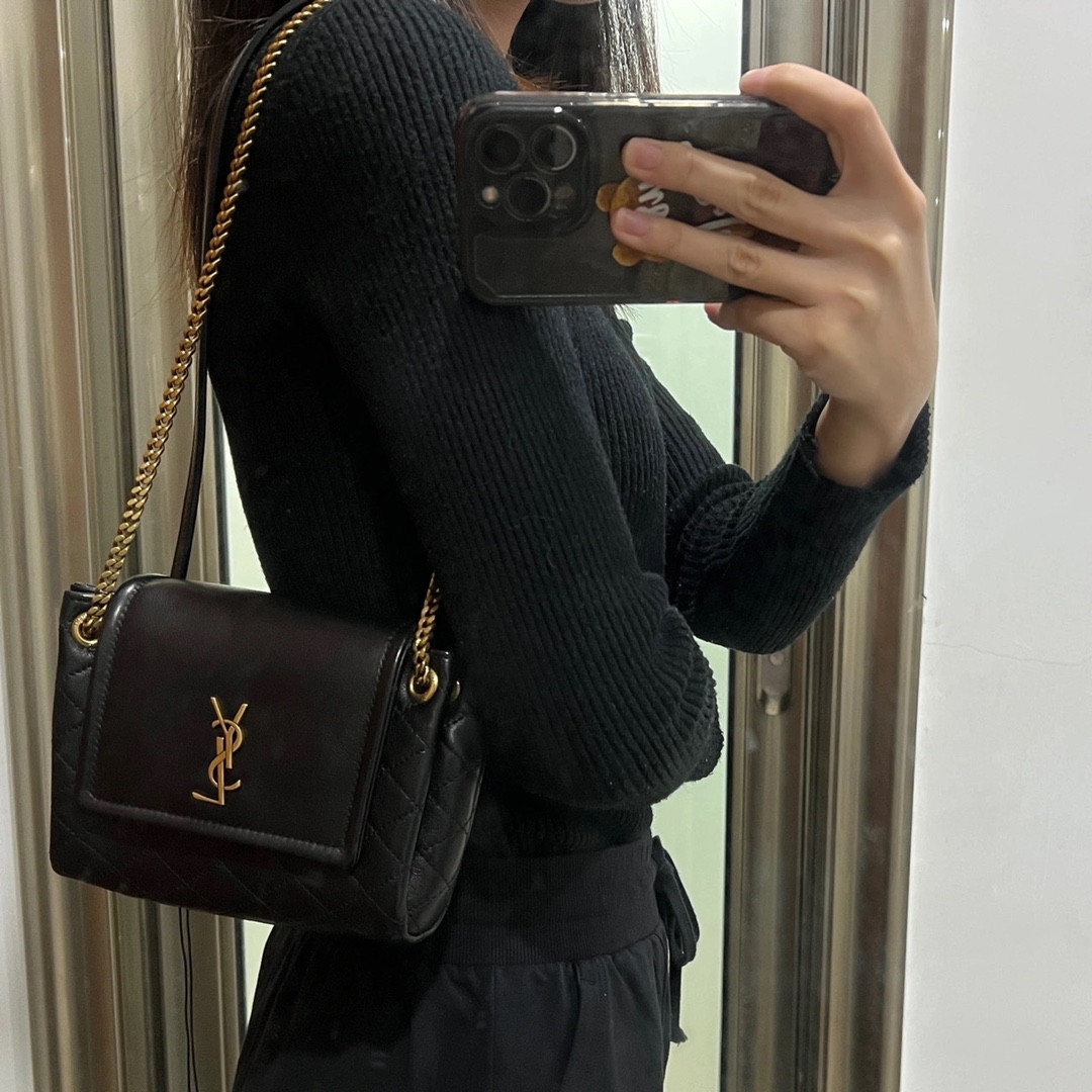 YSL 𝐌𝐢𝐧𝐢 𝐍𝐨𝐥𝐢𝐭𝐚 复古翻盖包 672738黑色
