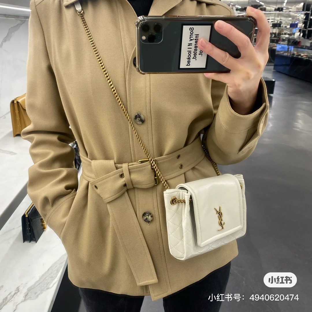 YSL 𝐌𝐢𝐧𝐢 𝐍𝐨𝐥𝐢𝐭𝐚 复古翻盖包 672738白色