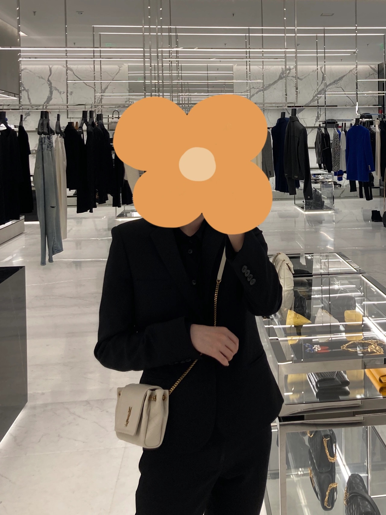 YSL 𝐌𝐢𝐧𝐢 𝐍𝐨𝐥𝐢𝐭𝐚 复古翻盖包 672738白色