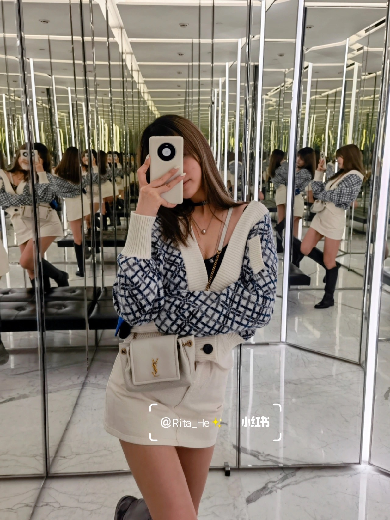 YSL 𝐌𝐢𝐧𝐢 𝐍𝐨𝐥𝐢𝐭𝐚 复古翻盖包 672738白色