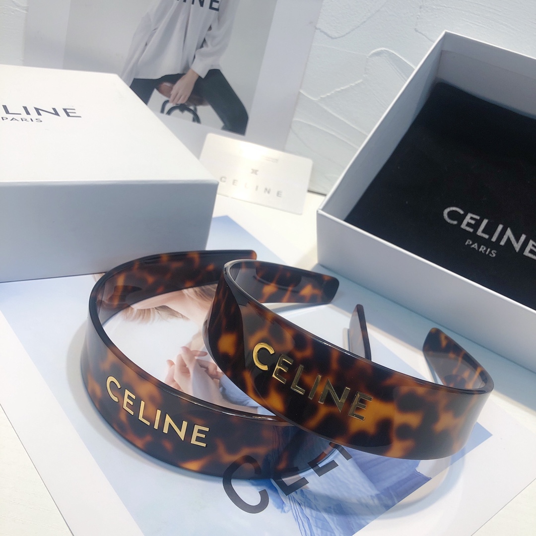  上新✨✨✨celine塞林）
新款👏celine塞林发箍
对版11高品质 进品板材
秋冬新款celin