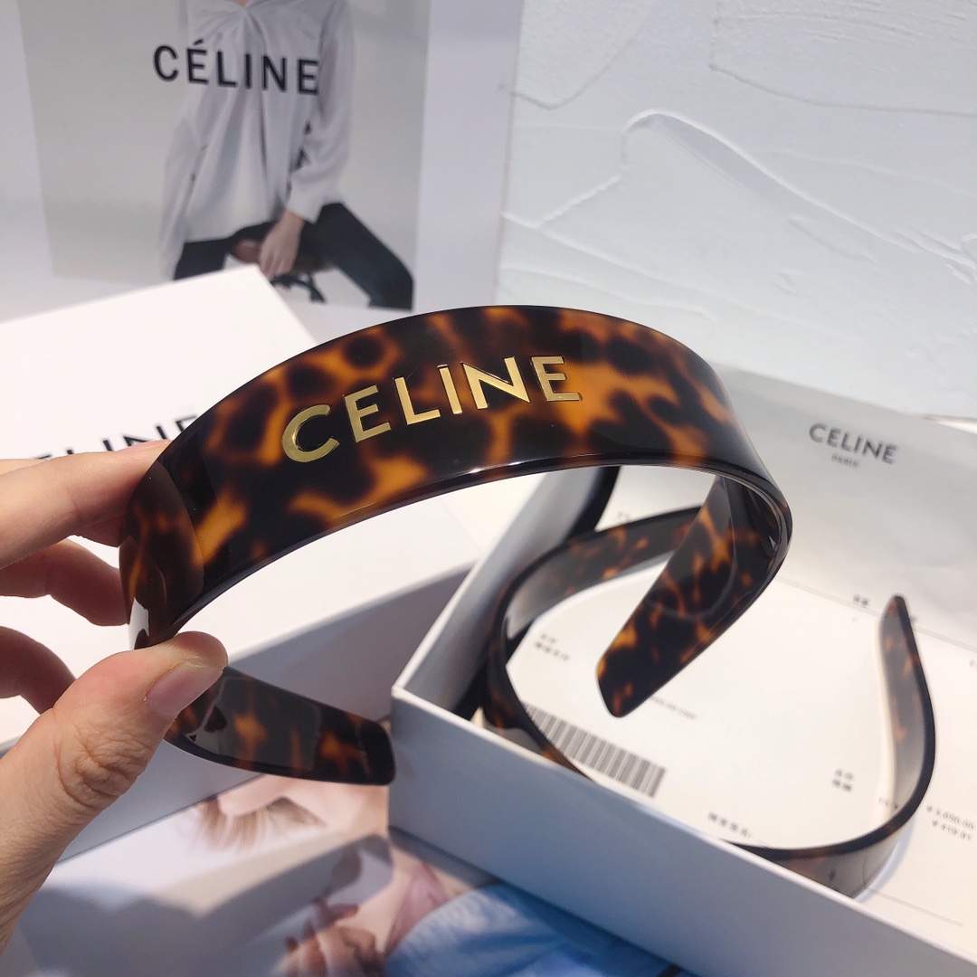  上新✨✨✨celine塞林）
新款👏celine塞林发箍
对版11高品质 进品板材
秋冬新款celin