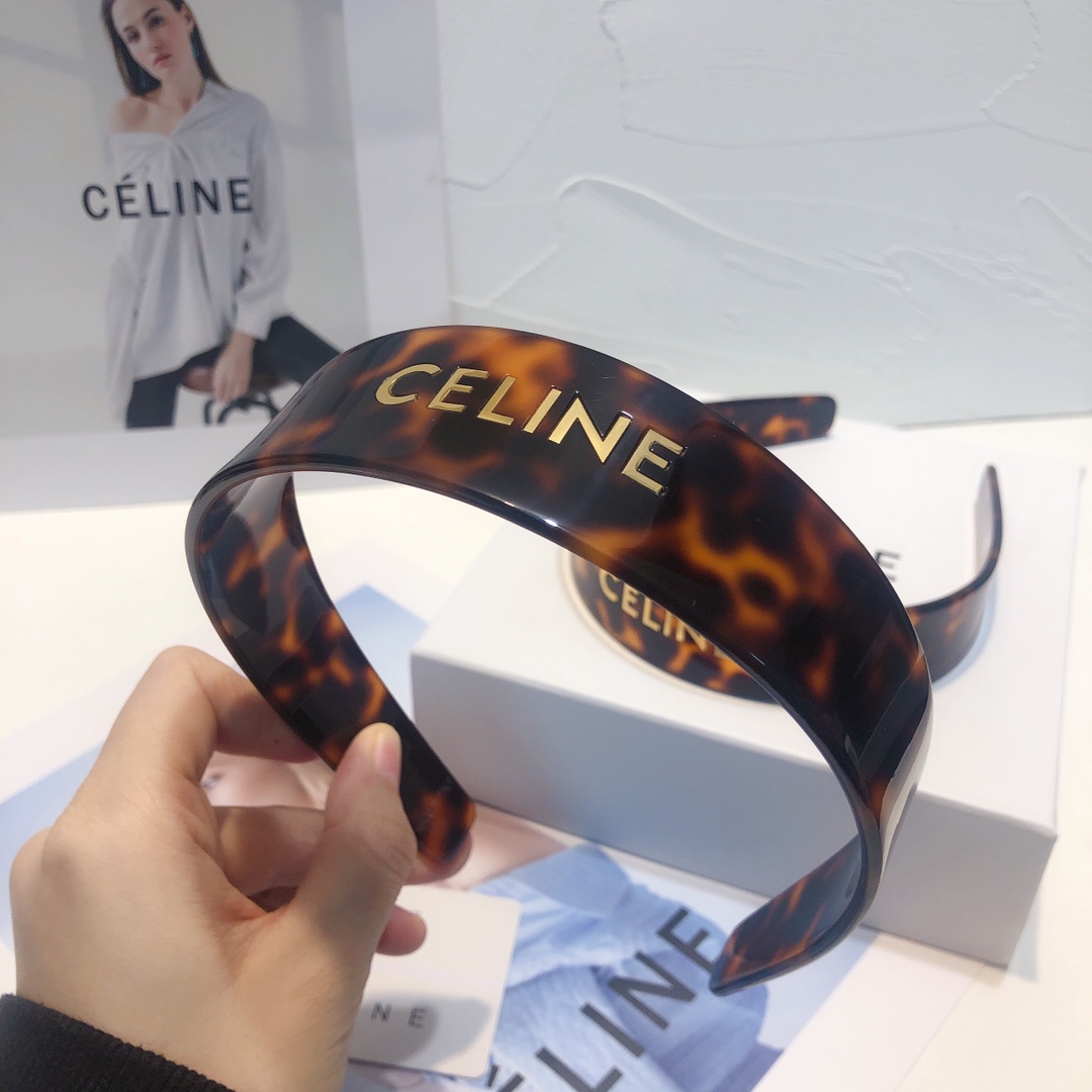  上新✨✨✨celine塞林）
新款👏celine塞林发箍
对版11高品质 进品板材
秋冬新款celin