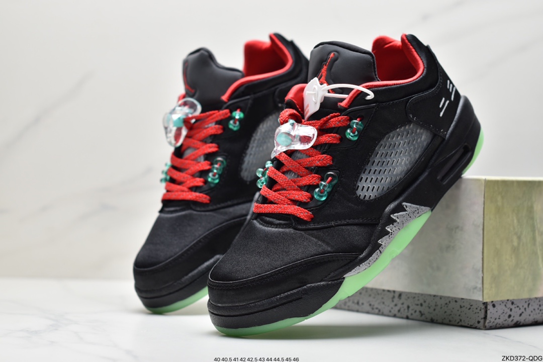 270 Air Jordan Retro 5 “Anthracite”3M反光媒黑 DM4640-036-莆田鞋,莆田鞋货源,高仿鞋,高仿鞋货源,安福档口,莆田高仿鞋,莆田鞋批发,高仿鞋批发,莆田高仿运动鞋,高仿运动鞋,莆田运动鞋 270 Air Jordan Retro 5 “Anthracite”3M反光媒黑 DM4640-036