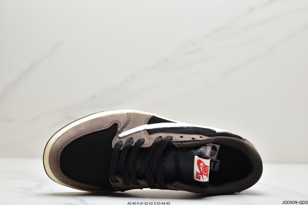 180  Travis Scott x Air Jordan AJ1 Low QX 倒钩TS联名低帮板鞋CQ4277-001
