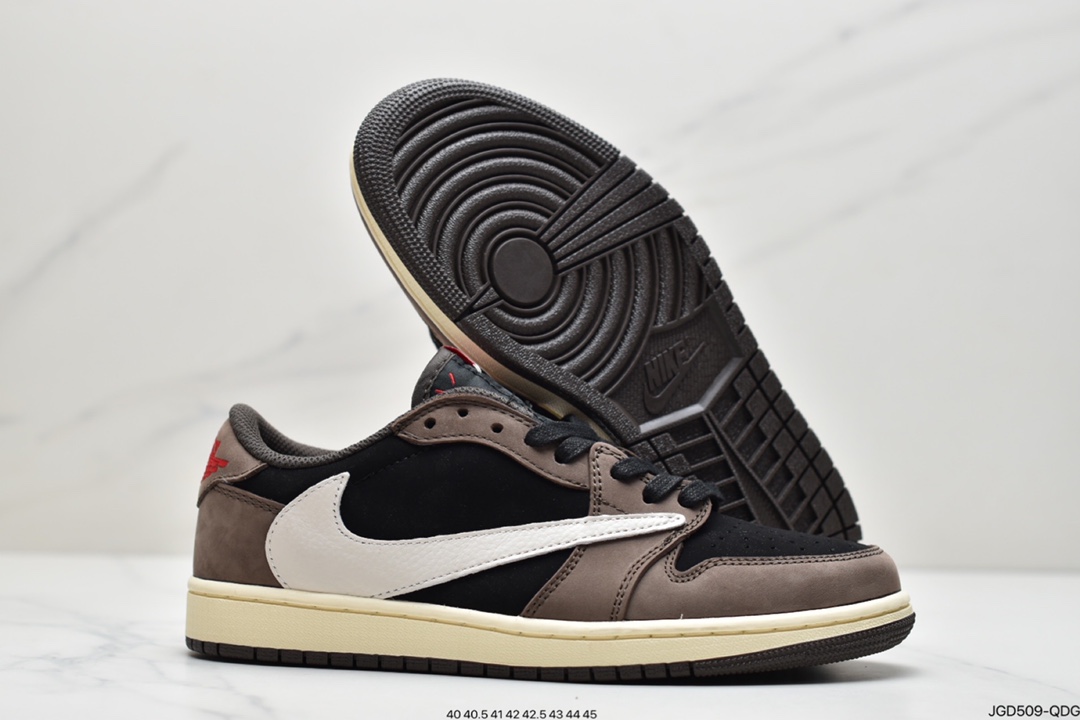 180  Travis Scott x Air Jordan AJ1 Low QX 倒钩TS联名低帮板鞋CQ4277-001