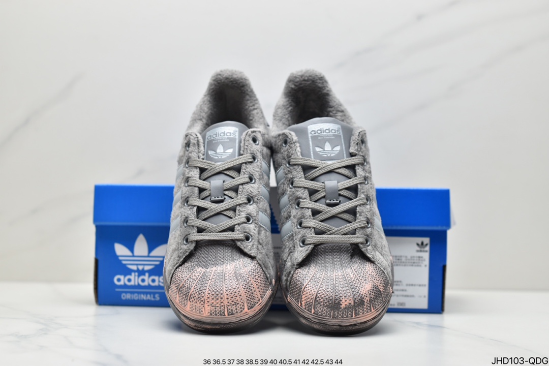 190 adidas三叶草 Originals Superstar”Mickey FANGTASTIC”贝壳头经典百搭休闲运动板鞋FZ5566-莆田鞋,莆田鞋货源,高仿鞋,高仿鞋货源,安福档口,莆田高仿鞋,莆田鞋批发,高仿鞋批发,莆田高仿运动鞋,高仿运动鞋,莆田运动鞋 190 adidas三叶草 Originals Superstar”Mickey FANGTASTIC”贝壳头经典百搭休闲运动板鞋FZ5566